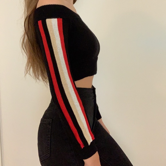 Knit Crop Top - Picture 2 of 3